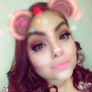 Meet your Posher, Mari